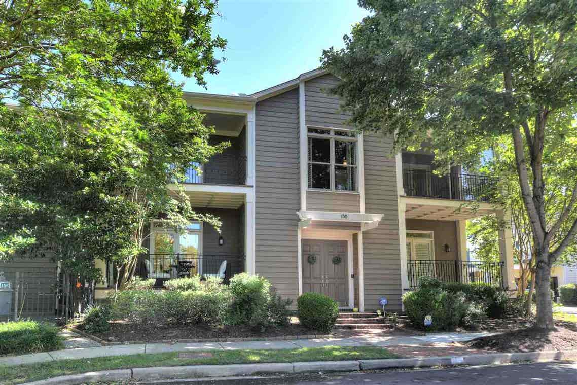 Sold 158 Harbor Town Blvd, Memphis, TN 38103 3 Beds / 2 Full Baths