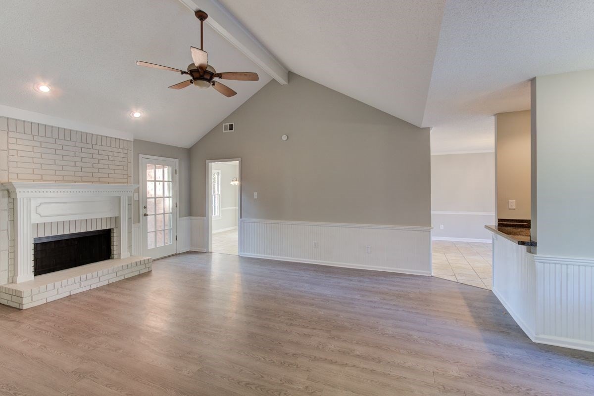 293 Summerfield Ln, Memphis, TN 38018